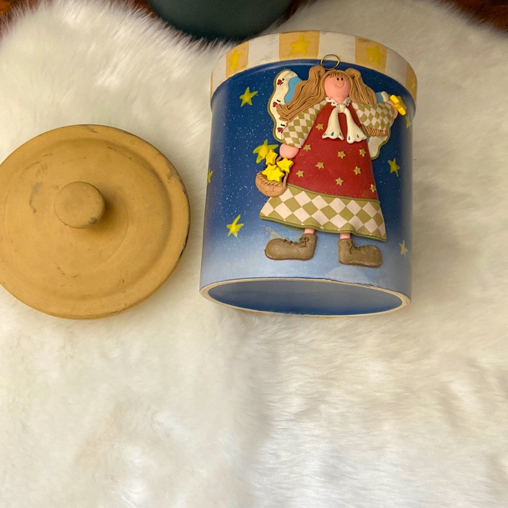 EUC cookie jar